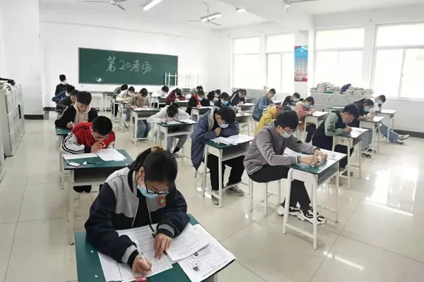 金沙游戏场官网参与承办的“海亮杯”第二届全国中学生地球科学竞赛预赛（安徽赛区）顺利举行