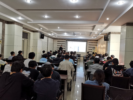 9159金沙游戏场举办首届“安徽省地质学拔尖学生培养基地”学业奖学金颁发仪式暨学长交流会活动