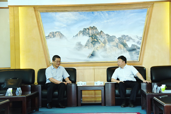 9159金沙游戏场与东江环保股份有限公司战略合作商讨会在我校召开